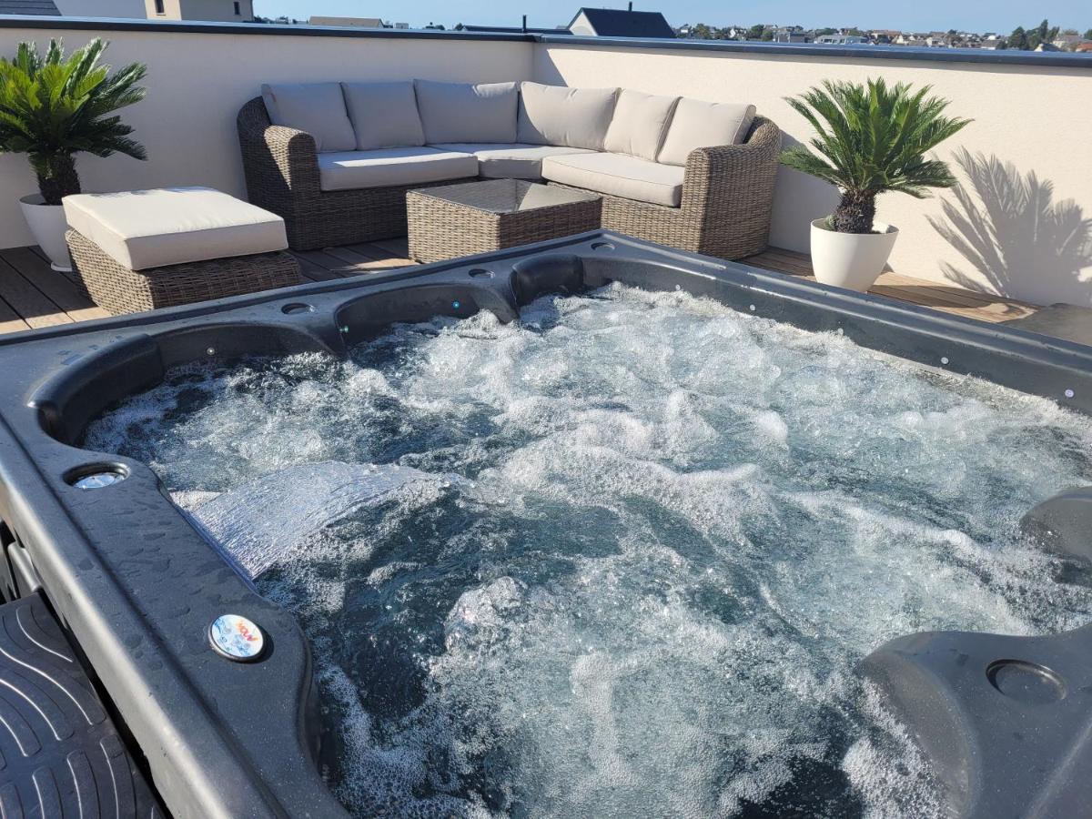 La Thelma 5 Etoiles, Piscine, Sauna Et Jacuzzi Granville